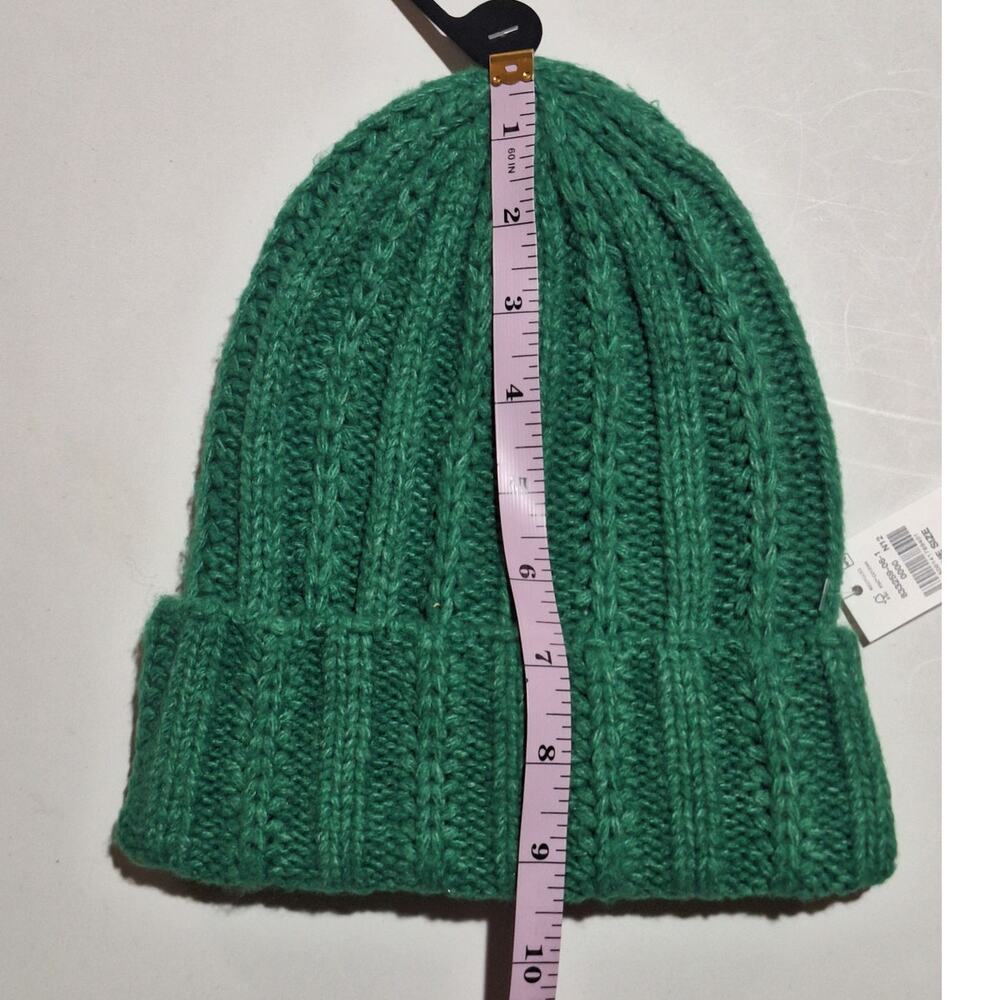 NWT Old Navy Beanie Women's OS Green Lightweight Ribbed Cuffed Cozycore Outdoors - Picture 6 of 8